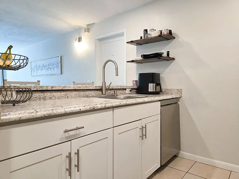 3800 SW 20th Ave #206 — Photo 7