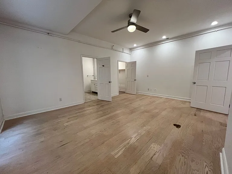 22 Campbell Ave SE — Photo 30