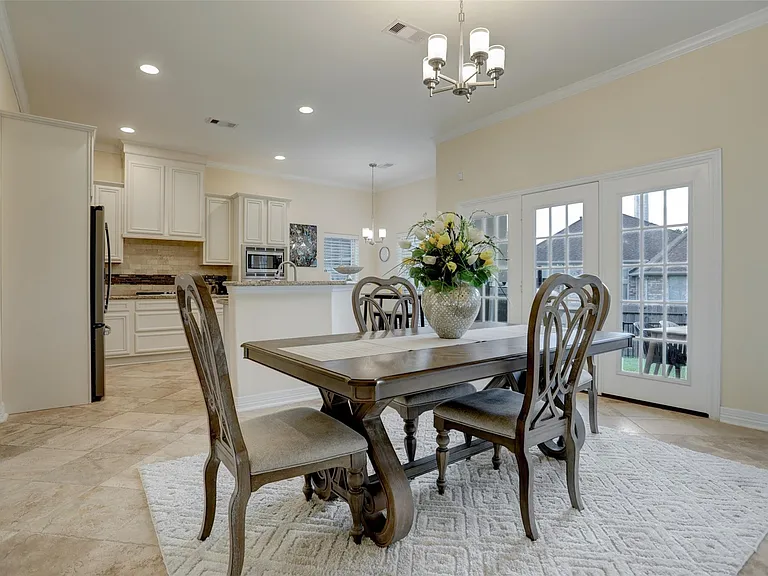 327 Twin Timbers Ln — Photo 11