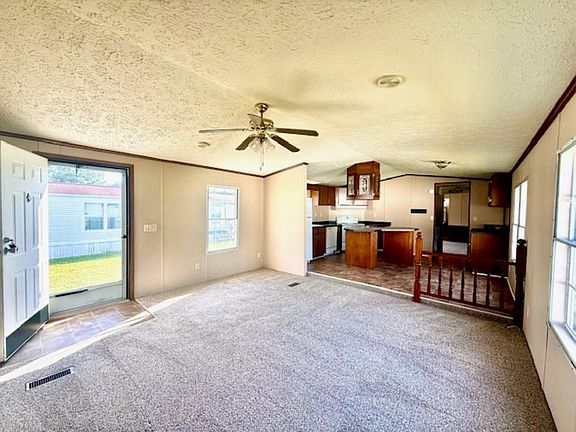 3rd image of 4106 Kim Circle