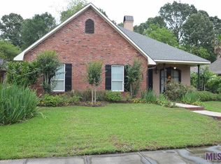 17843 Glen Park Dr, Baton Rouge, LA 70817