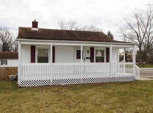 1935 W Wallen Rd, Fort Wayne, IN 46818