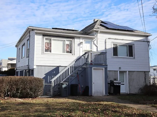 46 Serino Way, Saugus, MA 01906