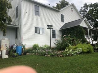 9560 Lickley Rd, Pittsford, MI 49271