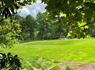 N Nineteen Fox Fire, Cashiers, NC 28717