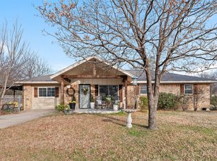 403 Magnolia Ave, Pottsboro, TX 75076