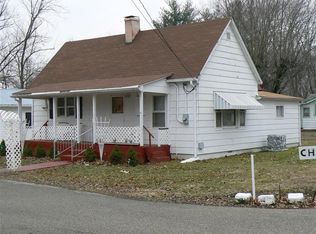 703 G St NW, Linton, IN 47441