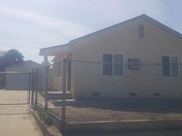 329 S Oildale Dr, Bakersfield, CA 93308
