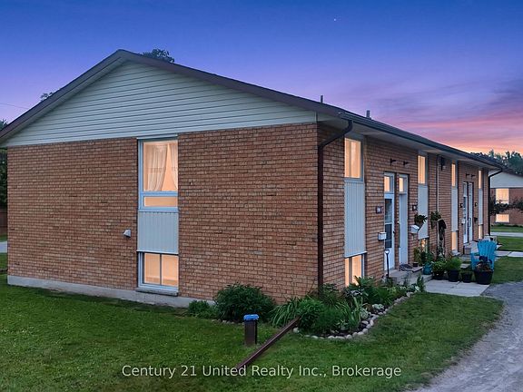 4th image of 101 Rita Cres Unit 25