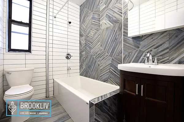 Rented by null | media 15