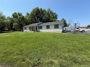 506 W Saint Clair St, Freeburg, IL