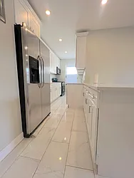 140-70 Ash Avenue, #607
