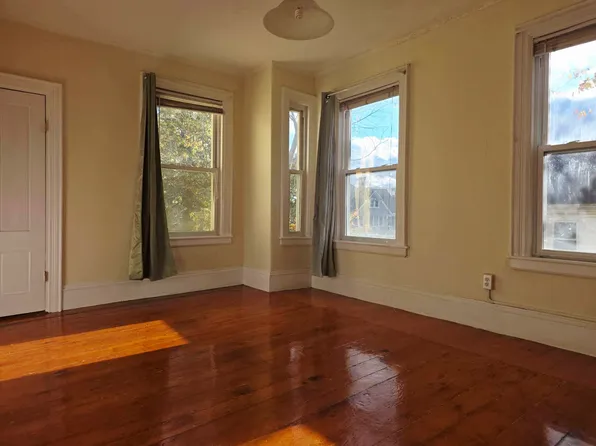 (undisclosed Address), Newton, MA 02461