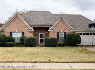 10005 Keely Dr, Olive Branch, MS 38654
