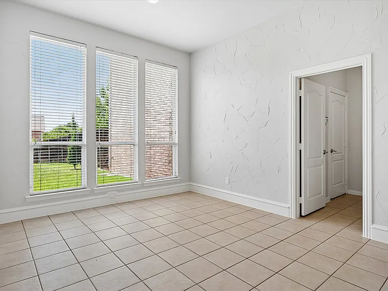 1604 Morning Dove Ct — Photo 22