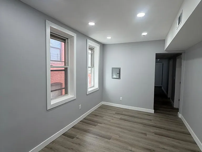 113 Elizabeth Ave #C — Photo 4