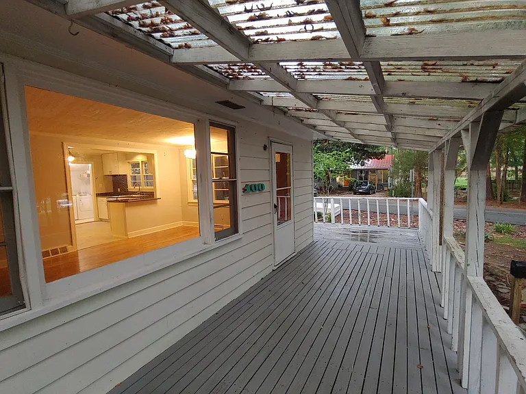 100 Westview Dr — Photo 14
