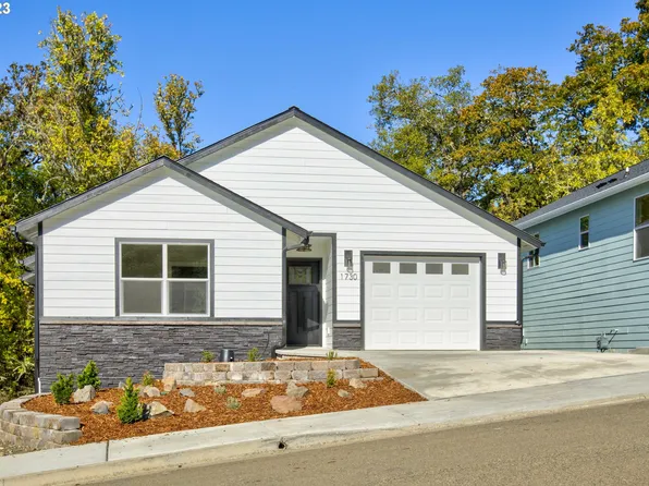 1730 NE Alameda Ave, Roseburg, OR 97470
