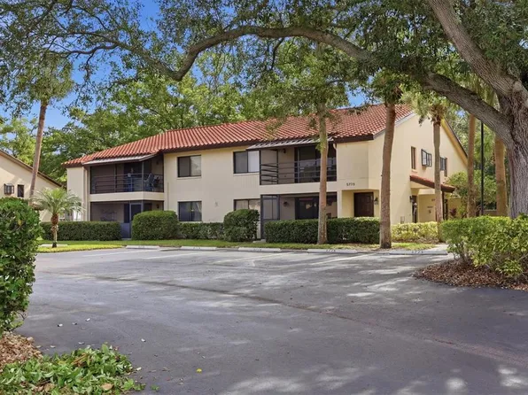 5765 Gardens Dr, Sarasota, FL 34243