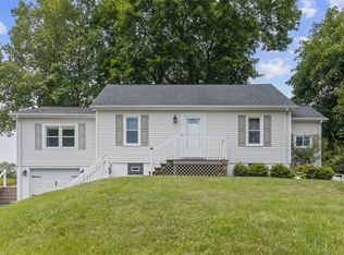 2400 Conway Wallrose Rd, Freedom, PA 15042