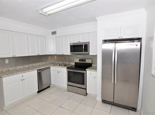 7068 SW 21st St, Miami, FL 33155