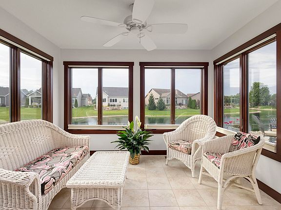 4th image of 4021 Timber Ln