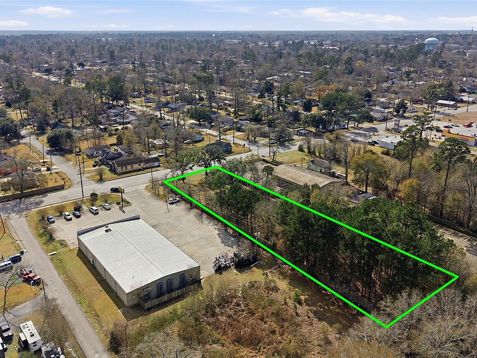 1st image of 2740 E Lucas Dr