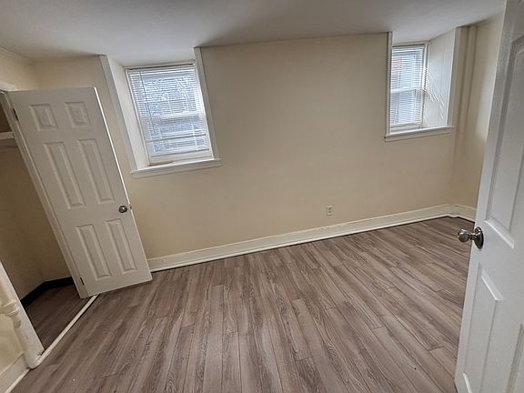 5th image of 432 E 240th St #G1