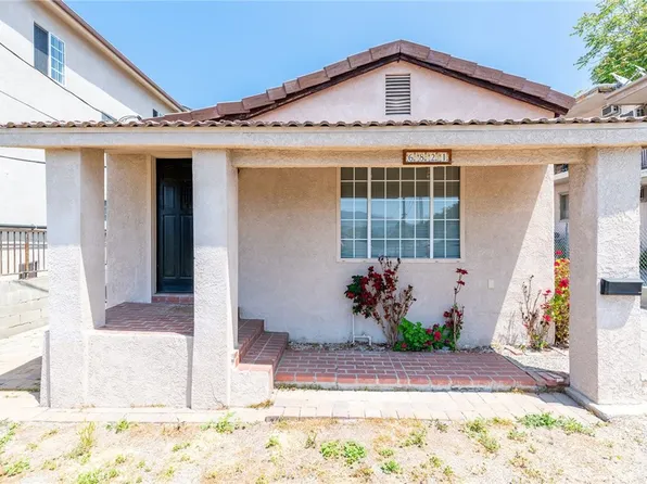 6821 Valmont St, Tujunga, CA 91042