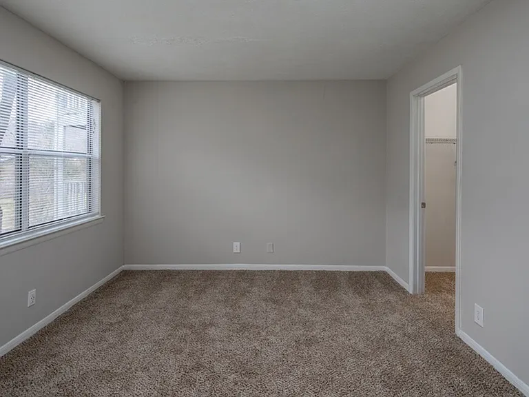 Green Leaf Bedroom-Granite