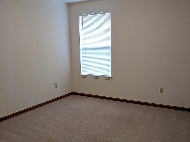 2807 Melody Ln — Photo 20