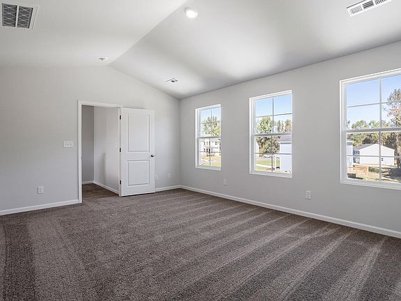 3rd image of 366 Bunker Hill Pl Lot 33