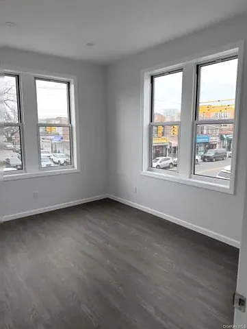 126-18 111th Ave #2 — Photo 7