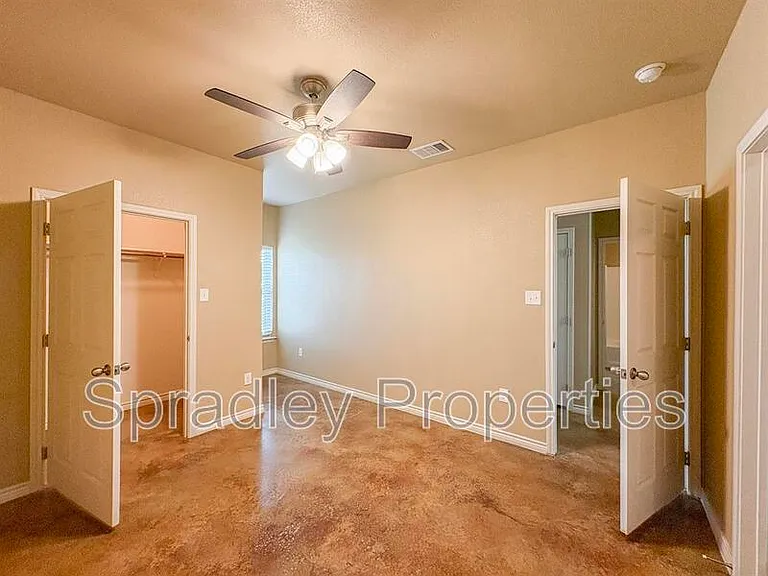 7108B Cameron Park Rd #R — Photo 9