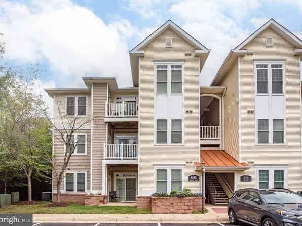 6185 Willow Pl APT 104, Bealeton, VA 22712