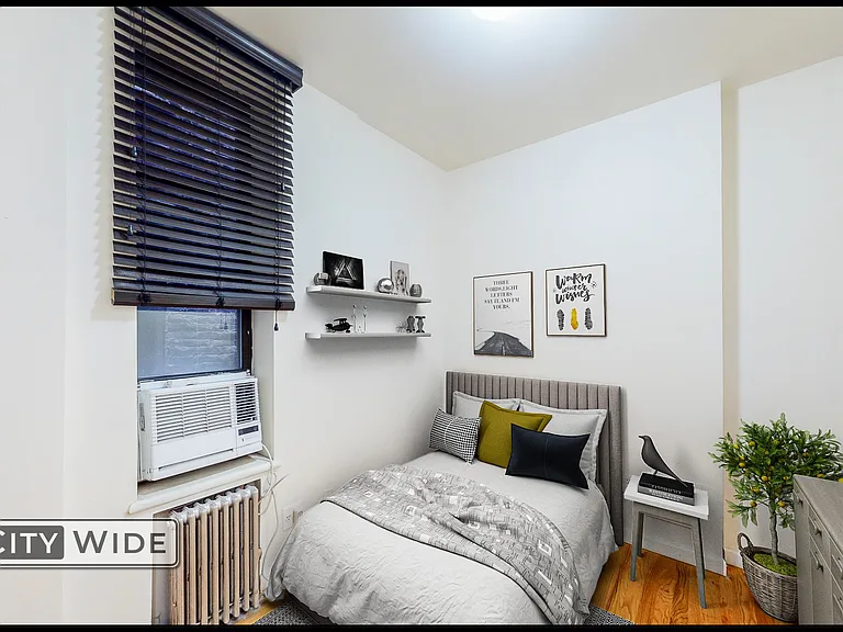 322 E 73rd St #9 — Photo 3