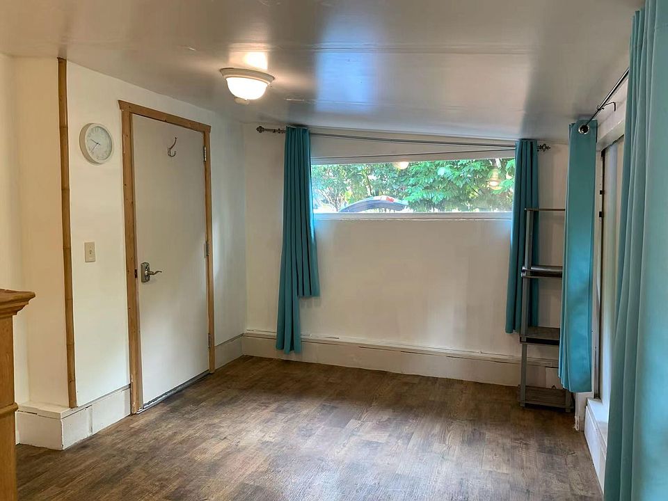 Studio Living area