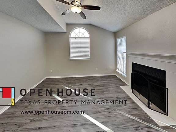 2nd image of 2324 Weyborn Dr