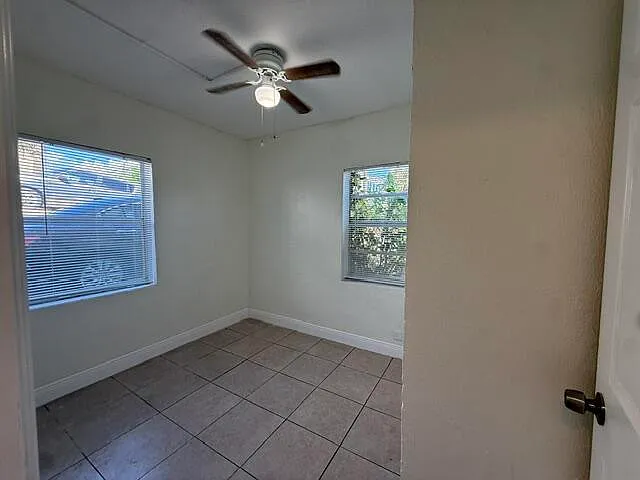 1913 Division Ave #102 — Photo 17