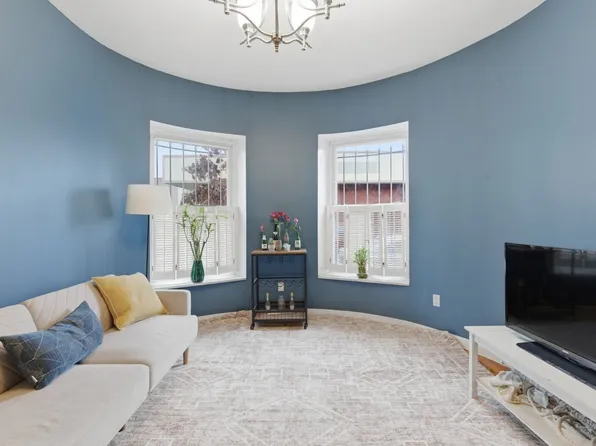 881 Harrison Ave APT 1, Roxbury, MA 02118