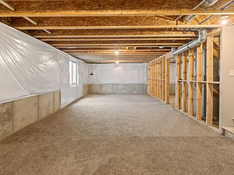 7193 Primrose Ln — Photo 34