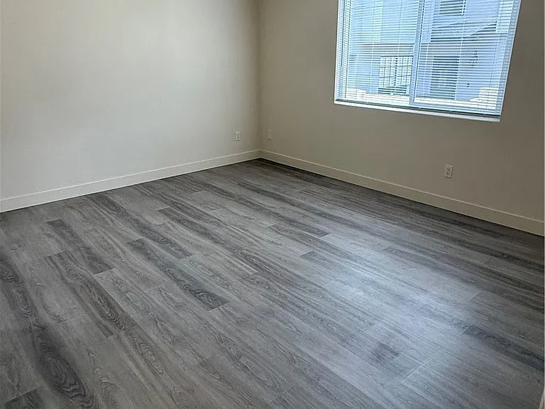 2210 Clark Ln #2 — Photo 8