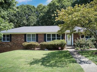 804 Hillside St SW, Valdese, NC 28690