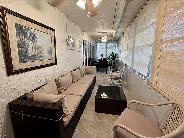209 Palm Dr #1 — Photo 17
