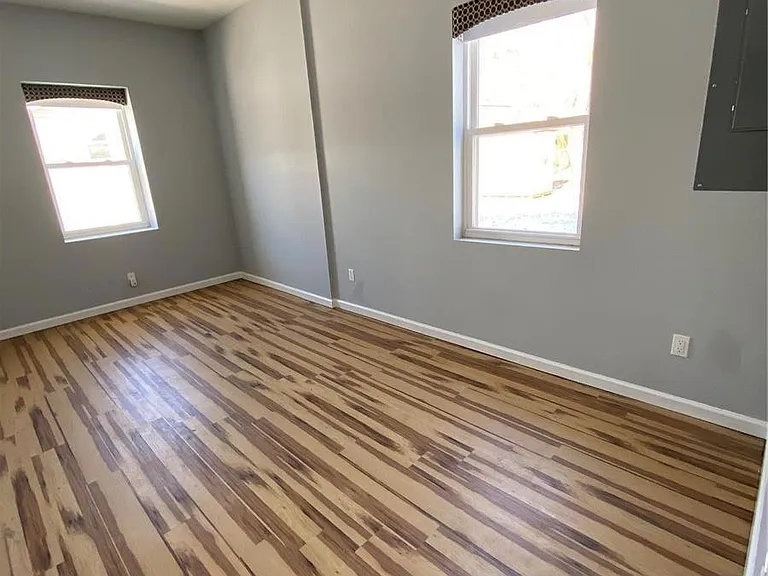 922 New Ballwin Rd — Photo 14