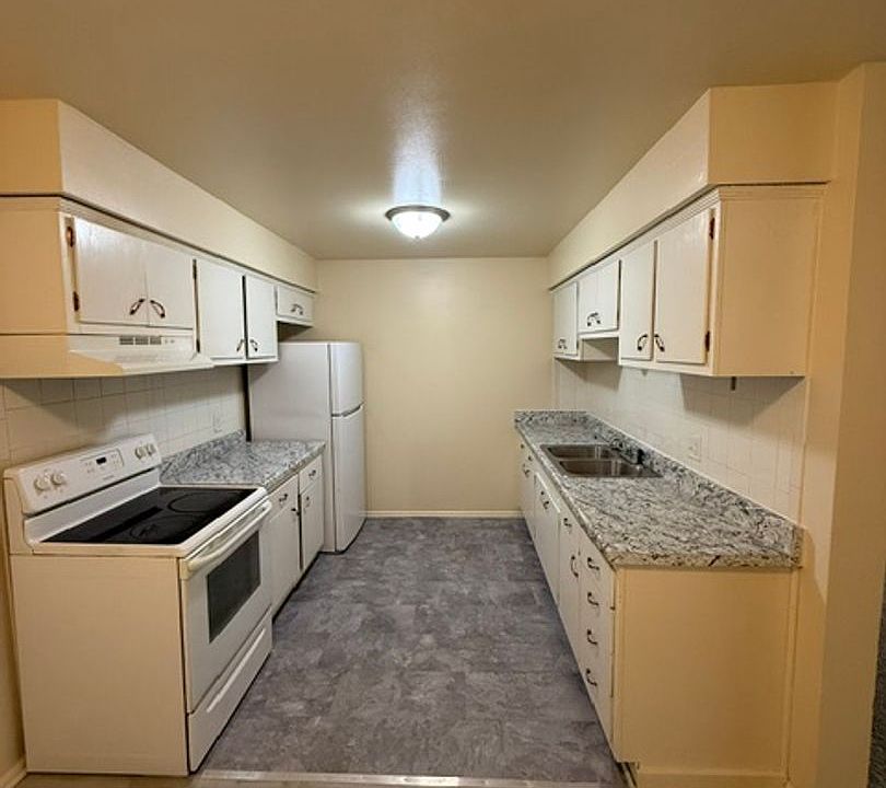 1st image of 5414 58th Ave #2
