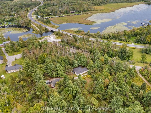 3rd image of 51 Spring Dr