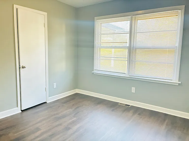 3729 Somerset Dr — Photo 15