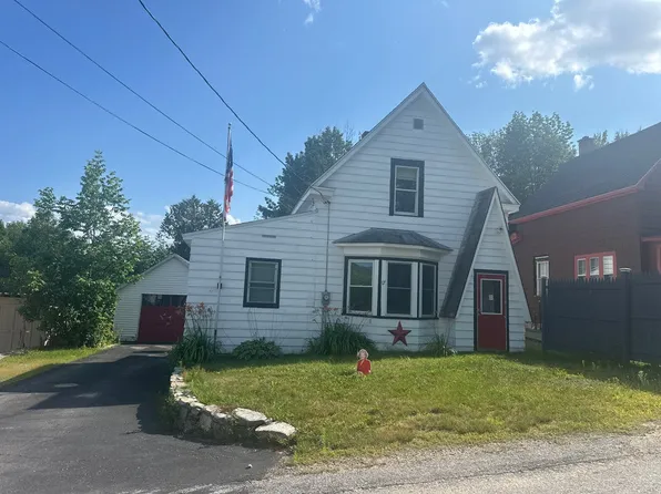 17 2nd St, Gorham, NH 03581