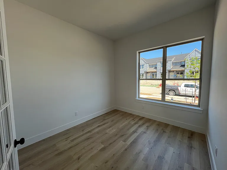 1311 Arkansas Springs St — Photo 9